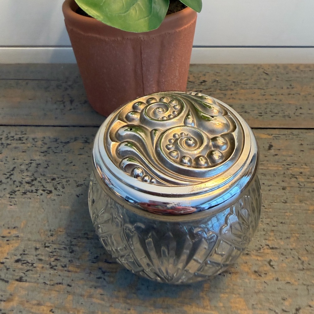 Vintage AVON Vanity Jar Pressed Glass Trinket Pot with Silver Lid